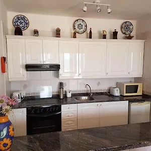 Tabaybas E31, Two Bed Puerto del Carmen (Lanzarote)